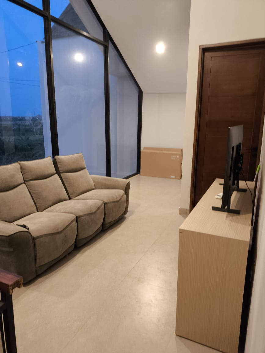 WhatsApp Image 2026-01-06 at 16.03.28